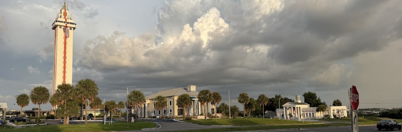 Licensed home inspectors serving Clermont Florida performing home inspections